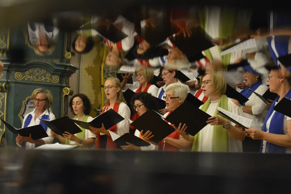 The mirroring choir in the piano, the concert in the Baroque Hall of Vorau Abbey 2017.