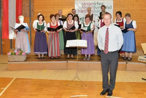 Group photo of the Vorau Choir at the Destrict Singing event in 2017.